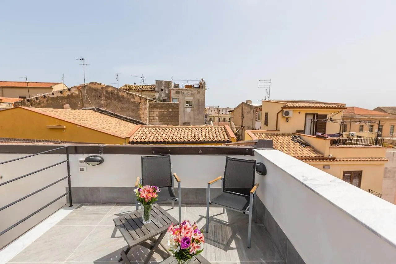 Mosina Apartments Palermo Italia